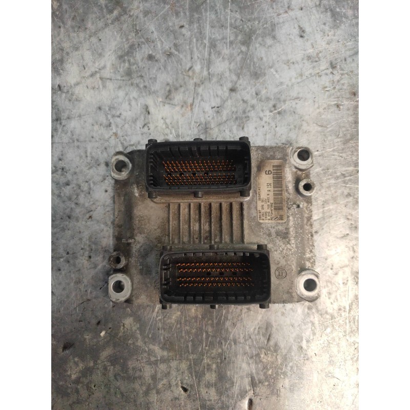Recambio de centralita motor uce para fiat punto berlina (188) 1.2 16v elx referencia OEM IAM 0261206981 00467694030 