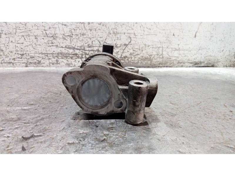 Recambio de valvula egr para hyundai accent (mc) gl crdi referencia OEM IAM 284102A120  