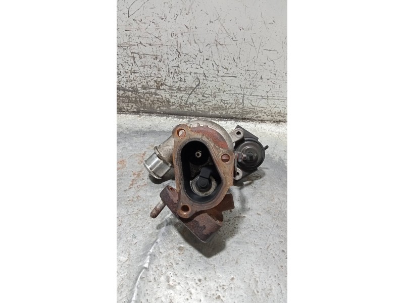 Recambio de turbocompresor para hyundai i30 classic referencia OEM IAM 282012A730 4917302701 TD025S203