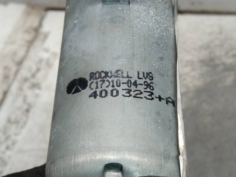 Recambio de elevalunas delantero derecho para citroen xantia berlina 1.6 armonia referencia OEM IAM 400323A  5P