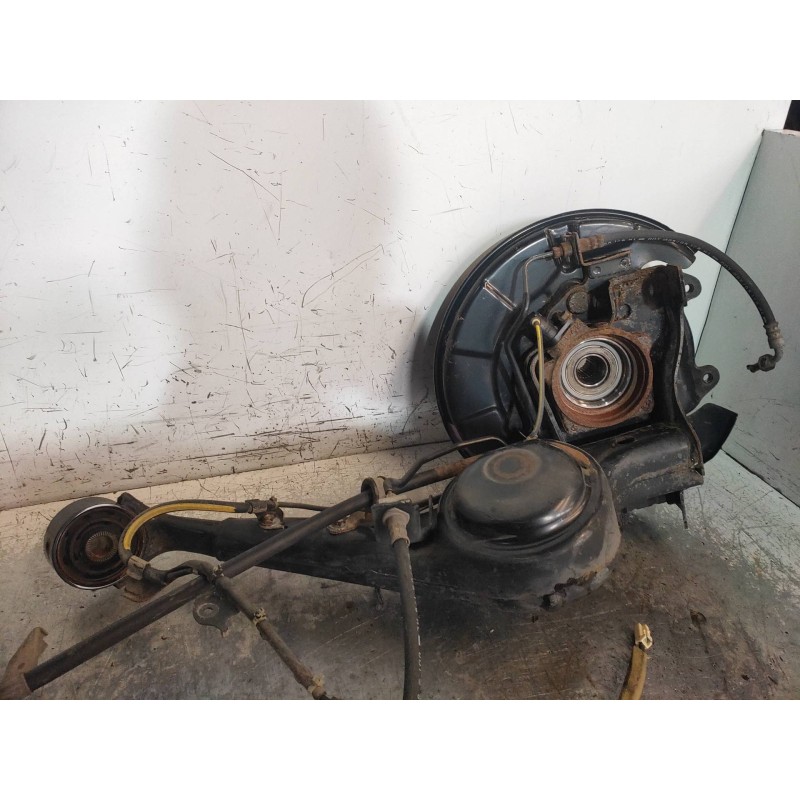 Recambio de mangueta trasera derecha para toyota rav 4 (a2) 2.0 d-4d executive 4x4 (2003) referencia OEM IAM   