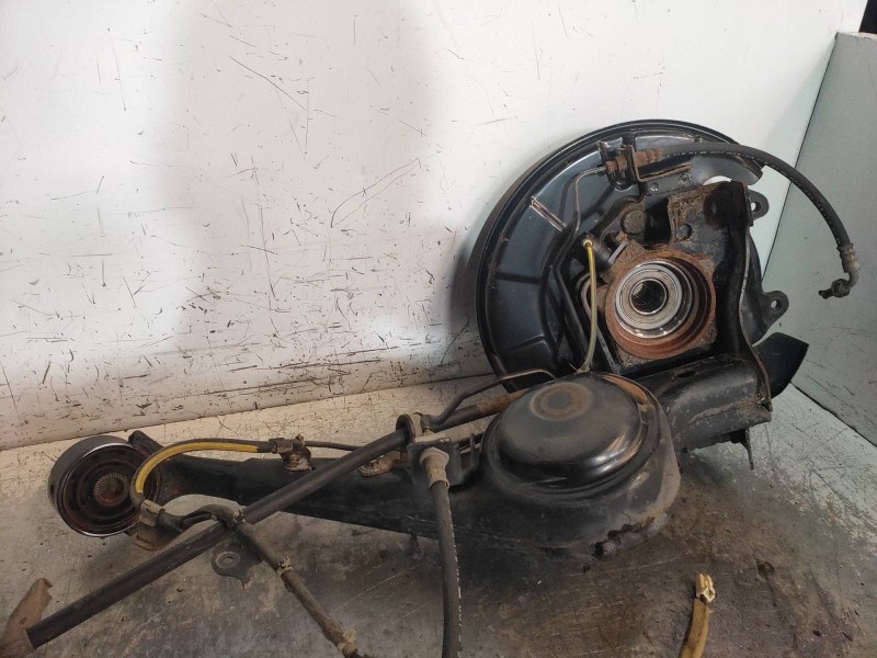 Recambio de mangueta trasera derecha para toyota rav 4 (a2) 2.0 d-4d executive 4x4 (2003) referencia OEM IAM   