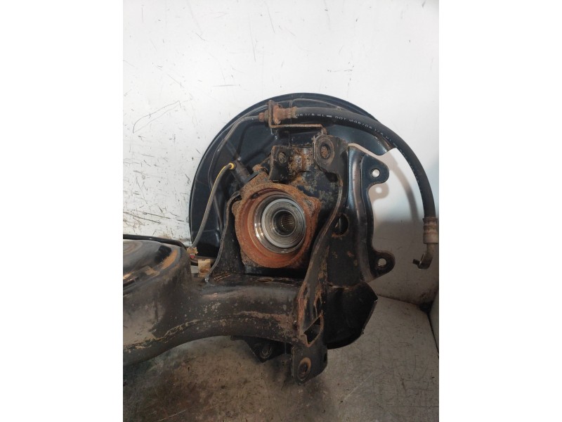 Recambio de mangueta trasera derecha para toyota rav 4 (a2) 2.0 d-4d executive 4x4 (2003) referencia OEM IAM   
