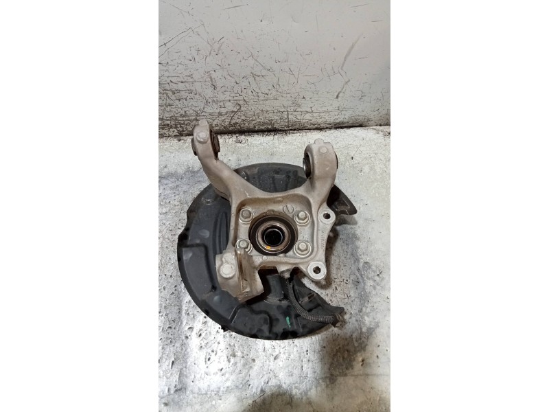 Recambio de mangueta trasera izquierda para ford s-max titanium 4x4 referencia OEM IAM   