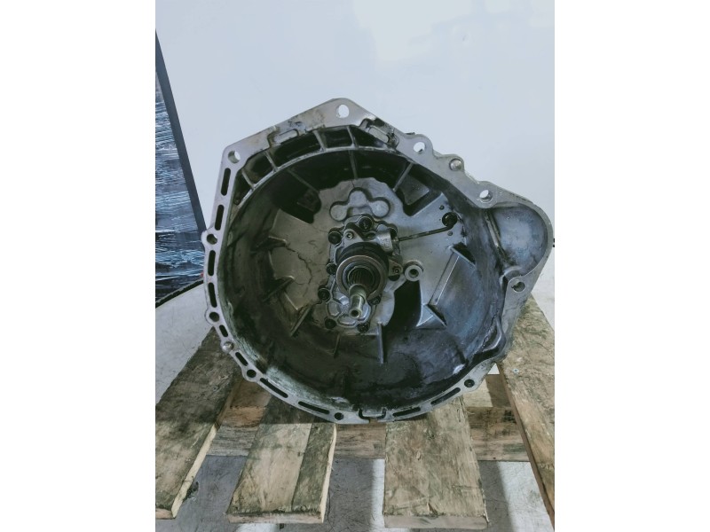 Recambio de caja cambios para ssangyong rodius xdi trend referencia OEM IAM G3102021111 MAD2100 800067 2WD DMF CSC