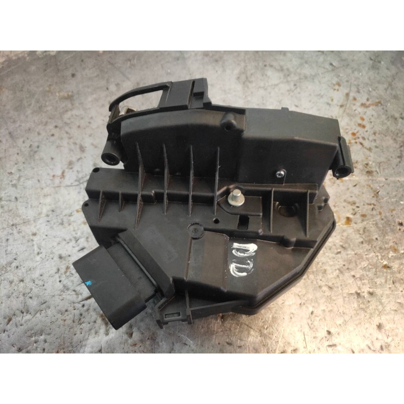 Recambio de motor cierre centralizado delantero derecho para ford kuga (cbs) 2.0 tdci cat referencia OEM IAM BM5AA21812BH 921760