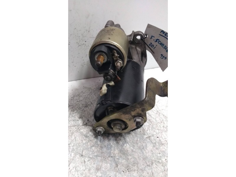 Recambio de motor arranque para ford scorpio berl./turnier glx berlina referencia OEM IAM 1005821241 BOSCH 