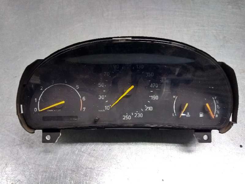 Recambio de cuadro instrumentos para saab 900 berlina 2.5 cat referencia OEM IAM 4617205 69395940 KILOINJ