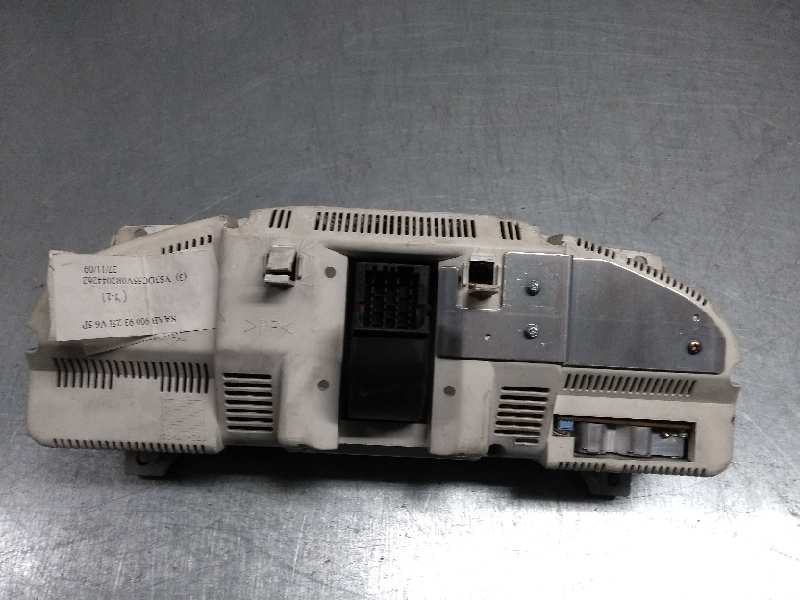 Recambio de cuadro instrumentos para saab 900 berlina 2.5 cat referencia OEM IAM 4617205 69395940 KILOINJ