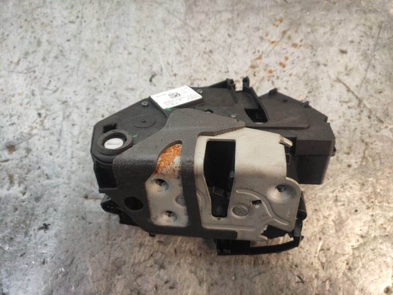 Recambio de motor cierre centralizado trasero izquierdo para ford kuga (cbs) 2.0 tdci cat referencia OEM IAM BM5AA26413AH 921765