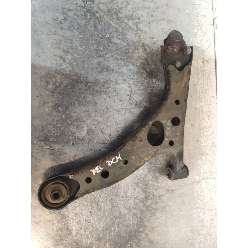 Recambio de brazo suspension inferior delantero derecho para toyota rav 4 (a2) 2.0 d-4d executive 4x4 (2003) referencia OEM IAM 