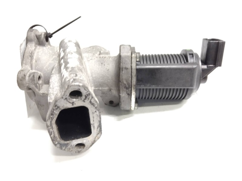 Recambio de valvula egr para opel corsa d catch me referencia OEM IAM   