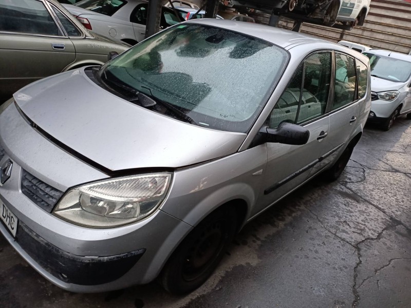 renault scenic ii del año 2005