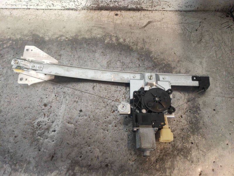 Recambio de elevalunas trasero derecho para ford kuga (cbs) 2.0 tdci cat referencia OEM IAM   