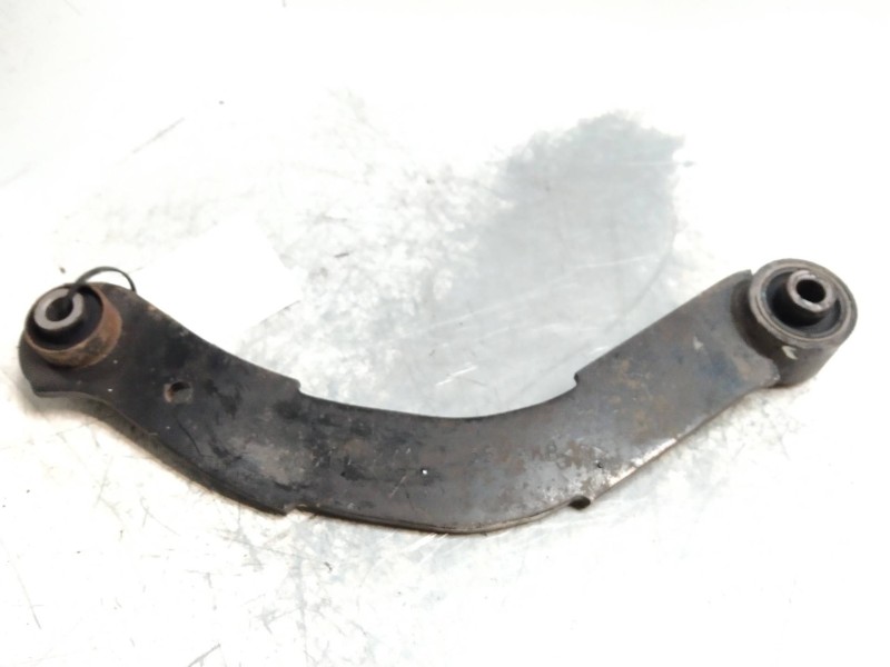 Recambio de tirante trasero izquierdo para dodge caliber 2.0 16v crd cat referencia OEM IAM    Recambio de tirante trasero izquierdo para dodge caliber 2.0 16v crd cat referencia OEM IAM