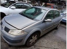 renault megane ii classic berlina del año 2005