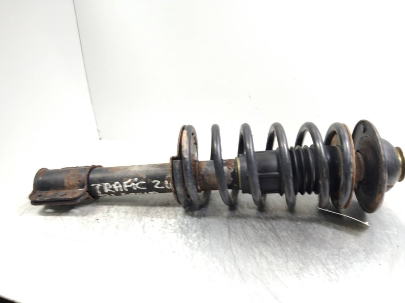 Recambio de amortiguador delantero derecho para renault trafic 2.1 diesel referencia OEM IAM   
