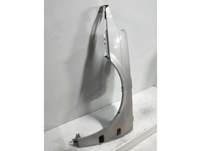 Recambio de aleta delantera izquierda para saab 9-5 familiar 2.3 cat referencia OEM IAM   