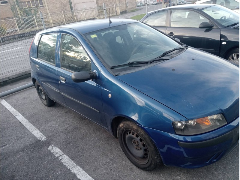 fiat punto berlina (188) del año 2000