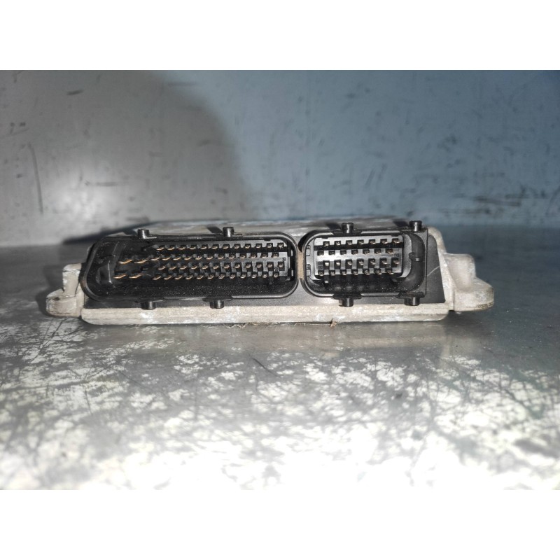 Recambio de centralita motor uce para audi a3 (8l) 1.9 tdi ambiente referencia OEM IAM 0281001756 038906018BA 