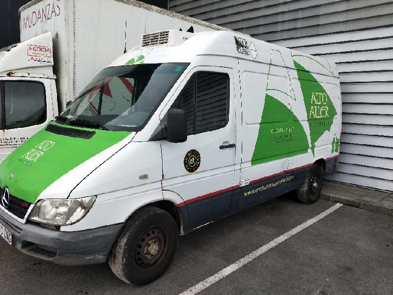 mercedes sprinter 02.00  caja cerrada del año 2005