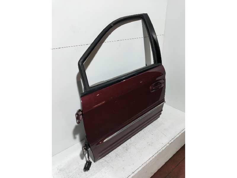 Recambio de puerta delantera izquierda para chrysler voyager (rg) 3.3 grand voyager limited awd referencia OEM IAM   