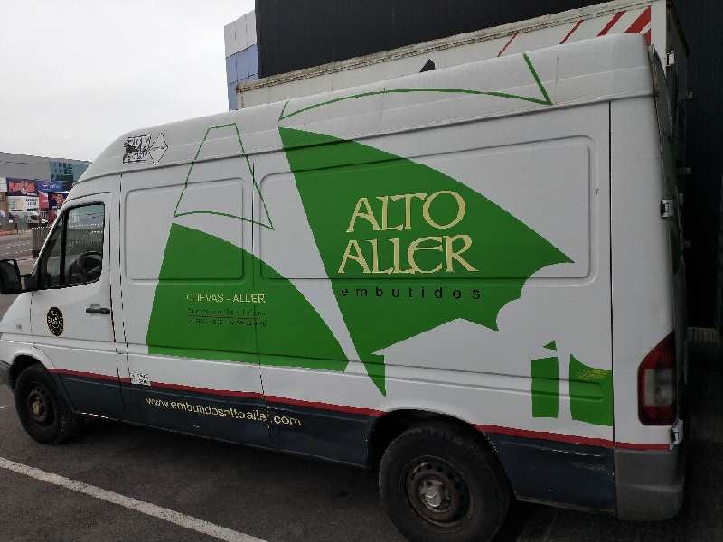 mercedes sprinter 02.00  caja cerrada del año 2005