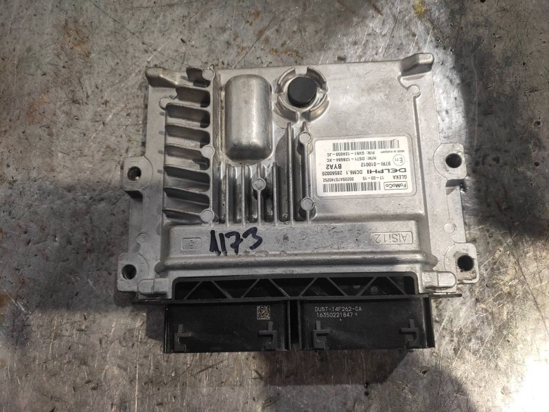 Recambio de centralita motor uce para ford kuga (cbs) 2.0 tdci cat referencia OEM IAM 28560020 DS7112B684XC GV6112A650JC