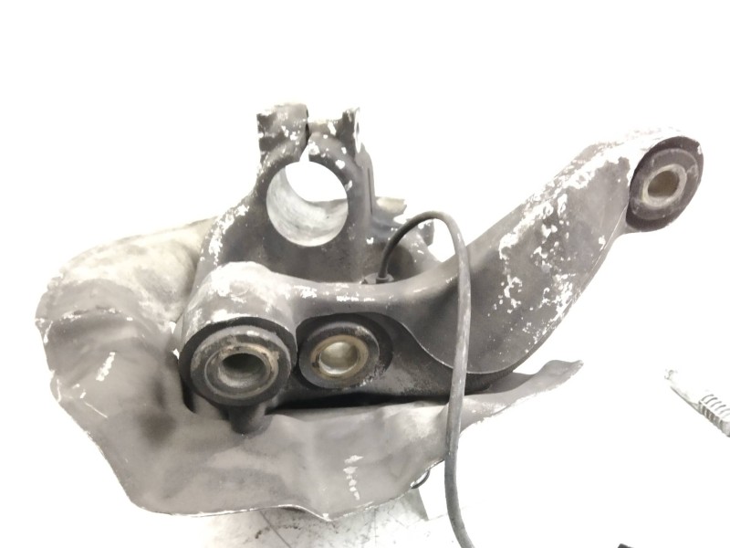 Recambio de mangueta delantera derecha para bmw serie 5 berlina (e39) 540i referencia OEM IAM   