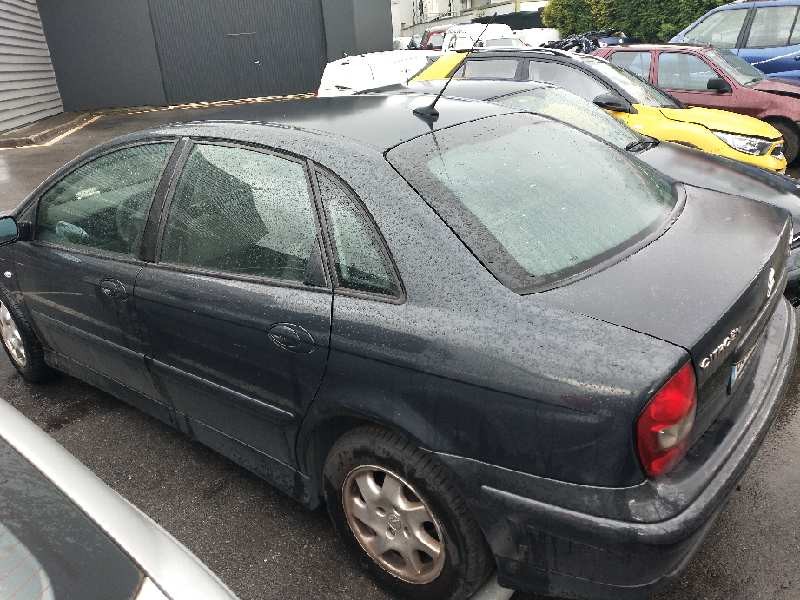 citroen c5 berlina del año 2004