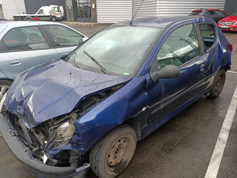 peugeot 206 berlina del año 1999
