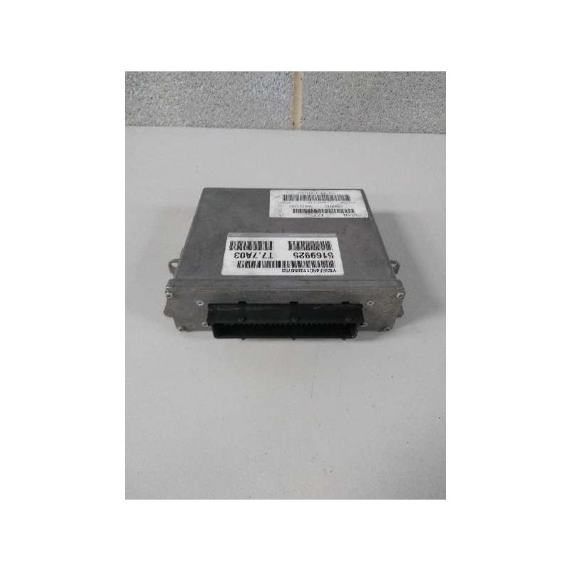 Recambio de centralita motor uce para saab 9-5 berlina 2.0 cat referencia OEM IAM 5169925 T77A03 5380076