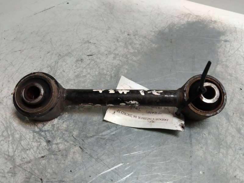 Recambio de tirante trasero izquierdo para dodge caliber 2.0 16v crd cat referencia OEM IAM    Recambio de tirante trasero izquierdo para dodge caliber 2.0 16v crd cat referencia OEM IAM