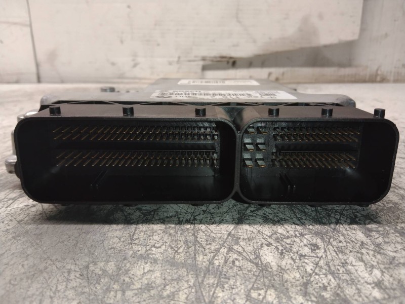Recambio de centralita motor uce para bmw serie 1 berlina (e81/e87) 118d referencia OEM IAM 0281015042 DDE781170101 030150217