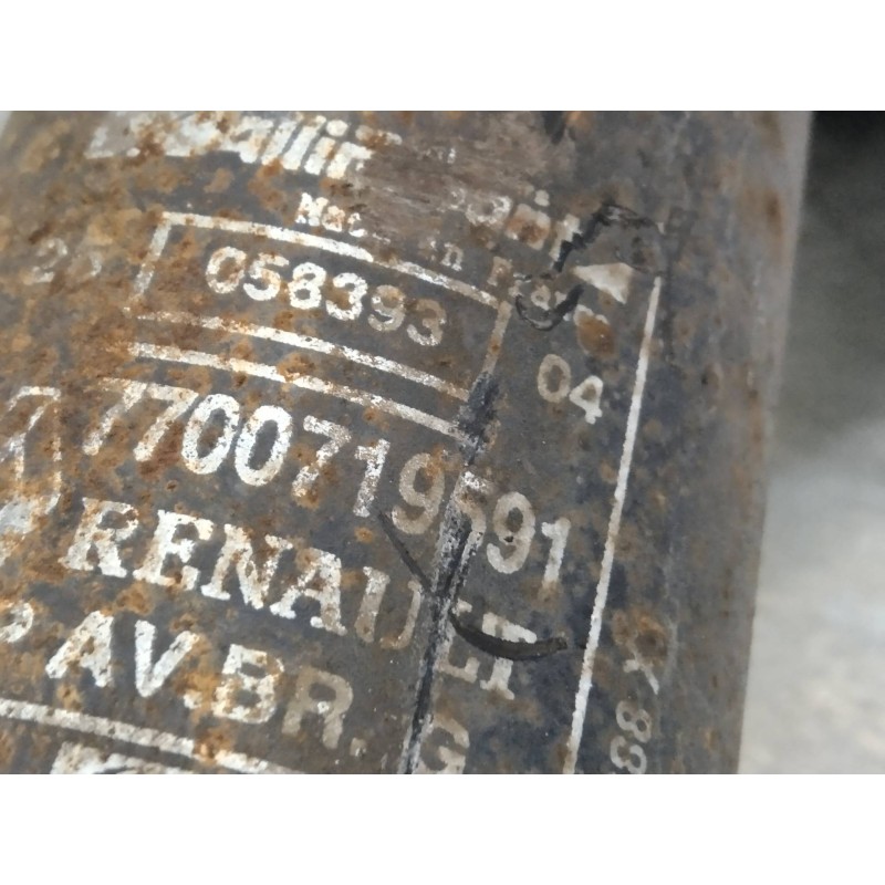 Recambio de amortiguador delantero izquierdo para renault trafic (desde 5.89) 1.9 diesel referencia OEM IAM   