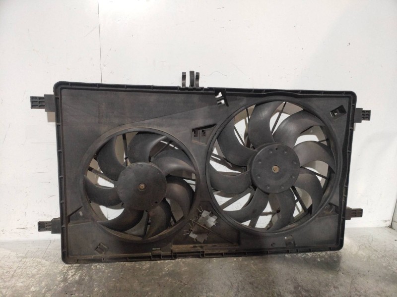 Recambio de electroventilador para renault master kombi l1h1 3,0t referencia OEM IAM 214810239R 5020592 
