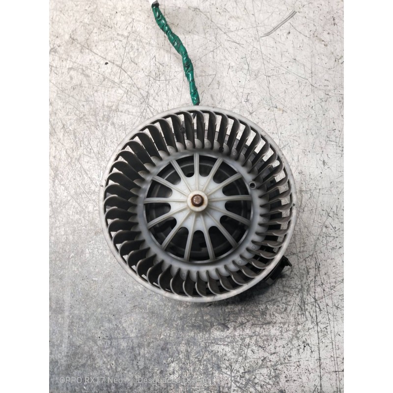 Recambio de motor calefaccion para opel astra j sports tourer 1.7 16v cdti referencia OEM IAM U7253002  