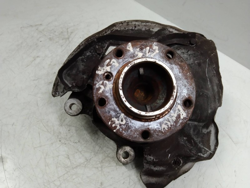 Recambio de mangueta delantera derecha para bmw serie 5 berlina (e39) 525d referencia OEM IAM   