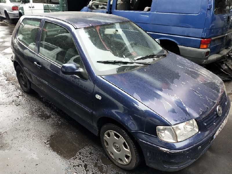 volkswagen polo berlina (6n2) del año 2000