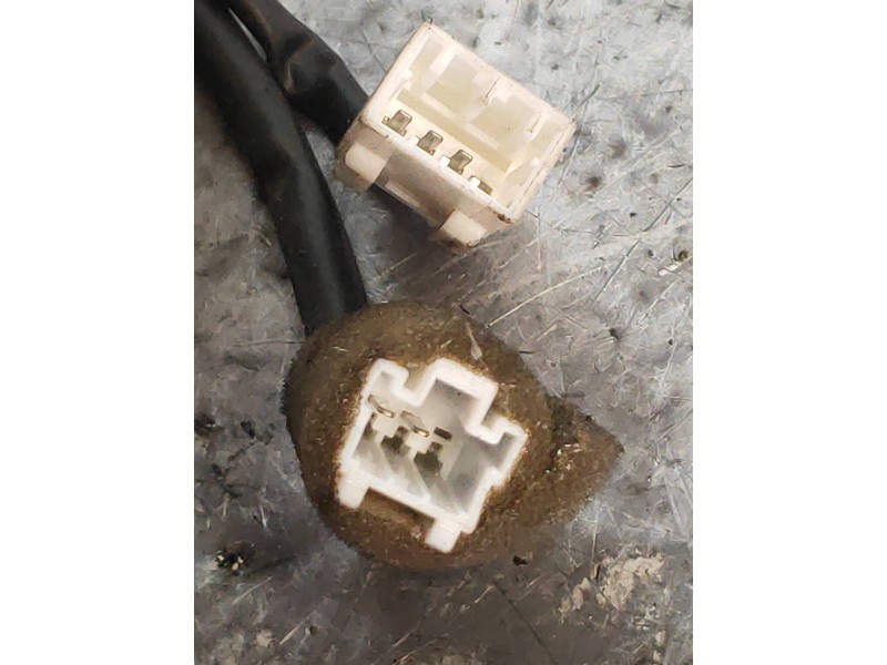 Recambio de conmutador de arranque para ssangyong rexton 2.7 turbodiesel cat referencia OEM IAM 8697008110  