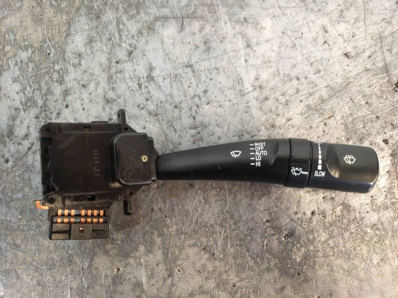 Recambio de mando limpia para ssangyong rexton 2.7 turbodiesel cat referencia OEM IAM   