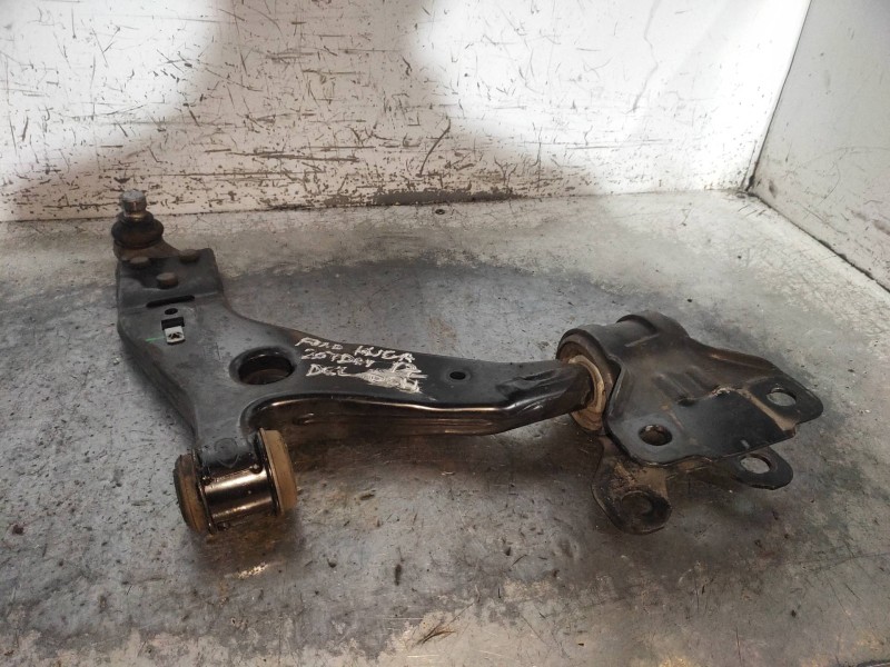 Recambio de brazo suspension inferior delantero derecho para ford kuga (cbs) 2.0 tdci cat referencia OEM IAM   