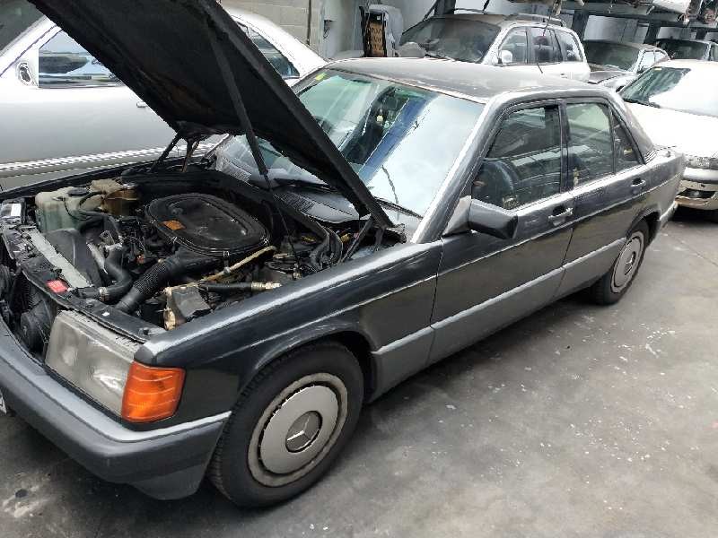 mercedes clase c (w201) berlina del año 1991