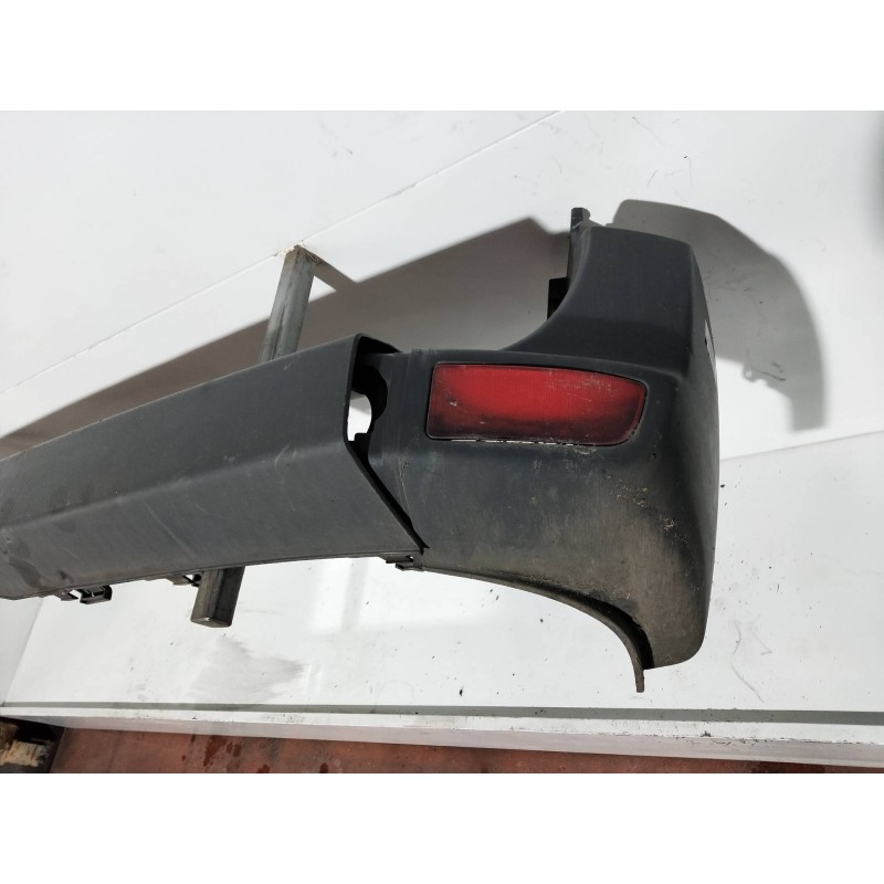 Recambio de paragolpes trasero para mercedes sprinterii caja cerrada (desde 01.06) 210/213/216 cdi (906.611/613) referencia OEM 