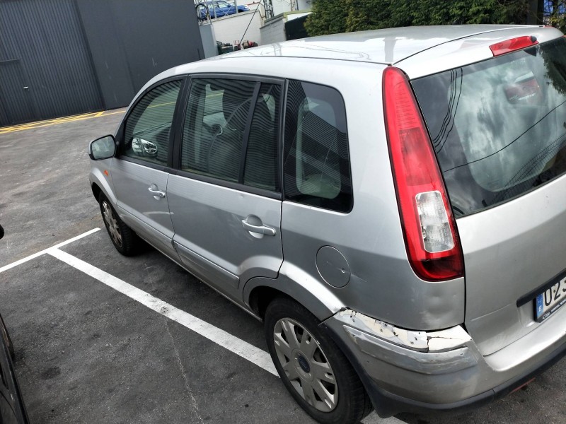 ford fusion (cbk) del año 2010