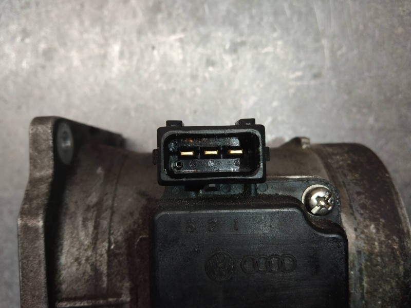 Recambio de caudalimetro para audi a6 berlina (c4) 2.8 quattro referencia OEM IAM AFH7008A 078133471 HITACHI