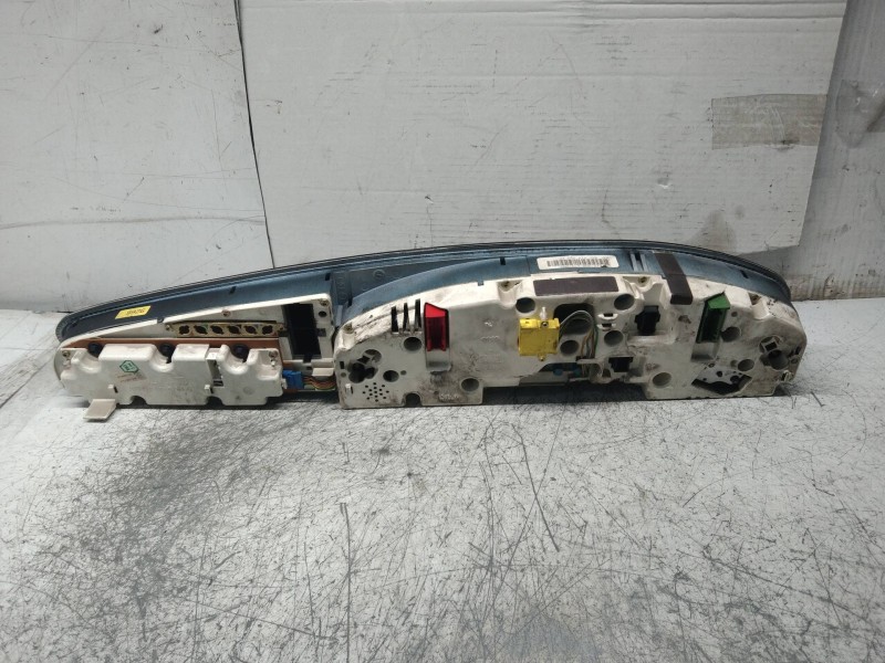 Recambio de cuadro instrumentos para audi a6 berlina (c4) 2.8 quattro referencia OEM IAM 110008674003 4A1919033FP 