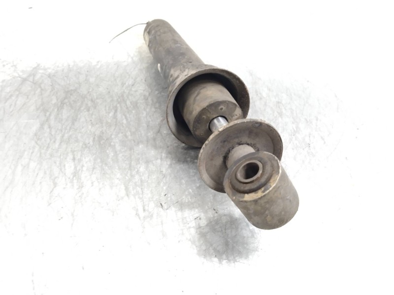 Recambio de amortiguador delantero izquierdo para renault 6 1.1 gtl referencia OEM IAM    Recambio de amortiguador delantero izquierdo para renault 6 1.1 gtl referencia OEM IAM