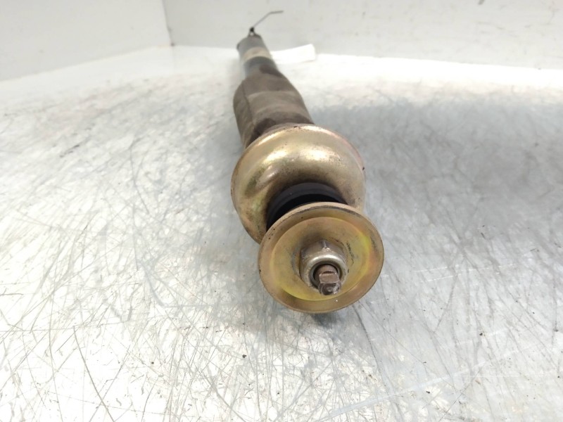 Recambio de amortiguador trasero para renault 9 tse referencia OEM IAM   