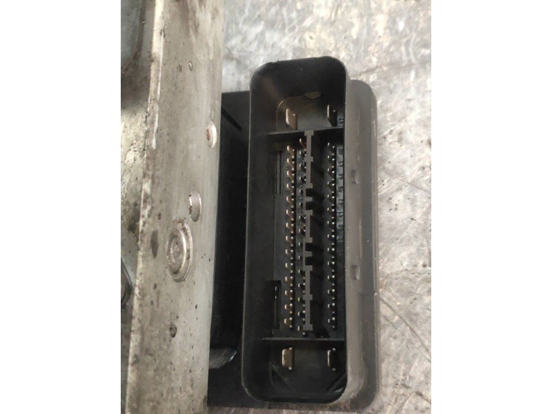 Recambio de abs para ssangyong rexton 2.7 turbodiesel cat referencia OEM IAM 06210904143 06210202384 4894008200